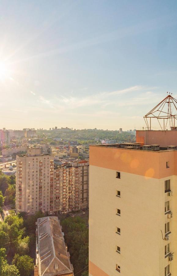 Квартиры По Улице Феодосийская, 1-А Киев Екстериор снимка